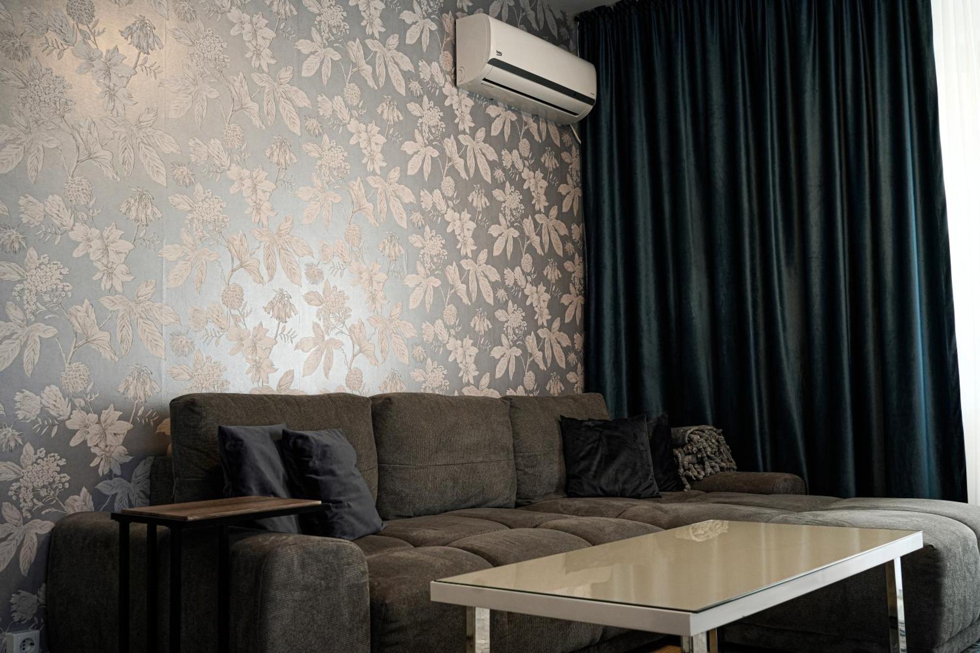 Karol Suites Bukarest Exteriör bild